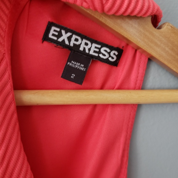 Express dress - Picture 3 of 3
